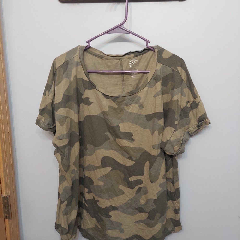 Maurices army camo tee plus green swoop neck basic 2 t shirt